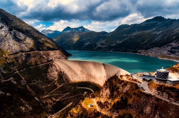 Hydroelectric power plant